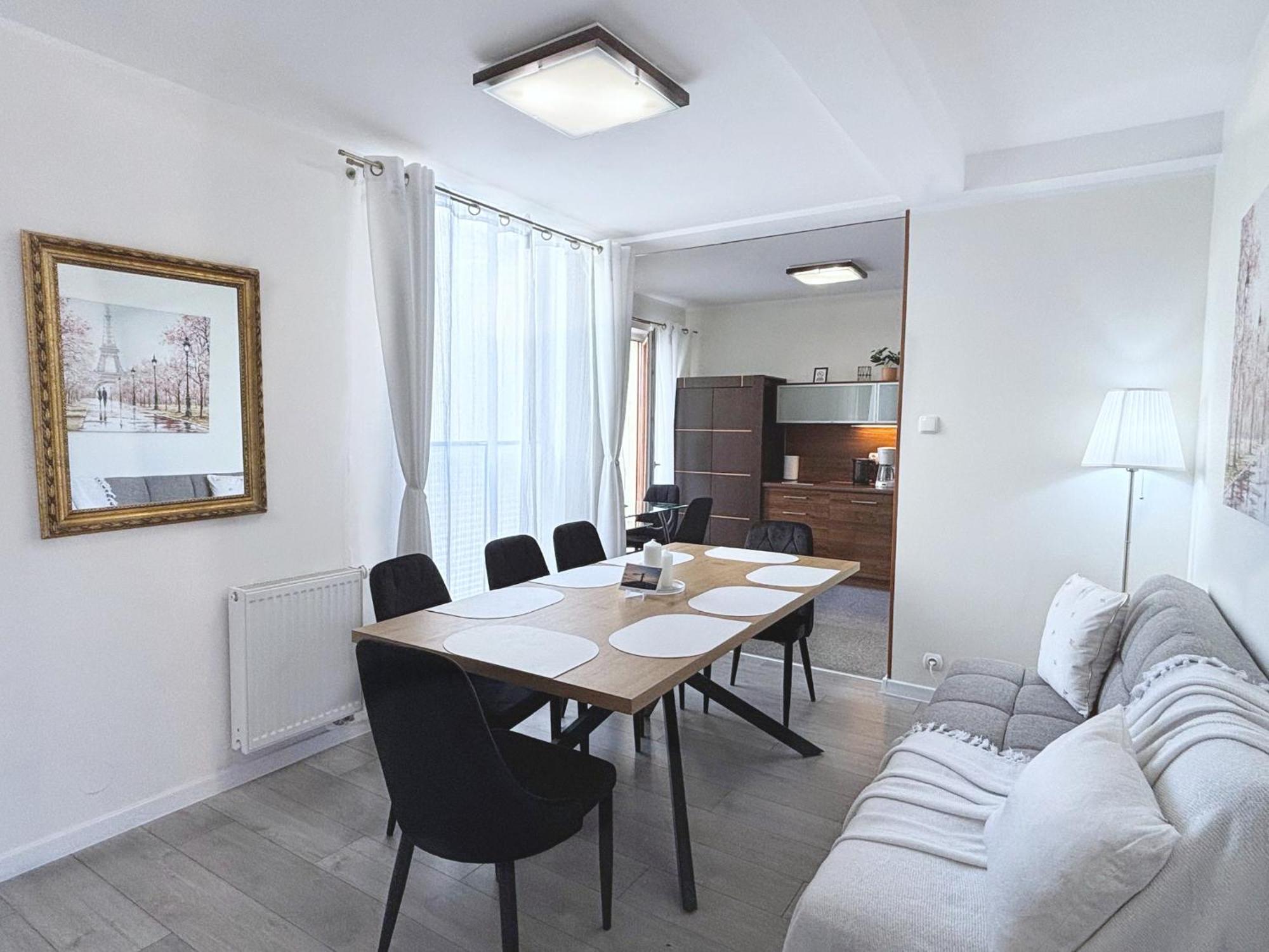 Świnoujście Apartamenty Bryza-Komandorska - Family Home - Parking מראה חיצוני תמונה
